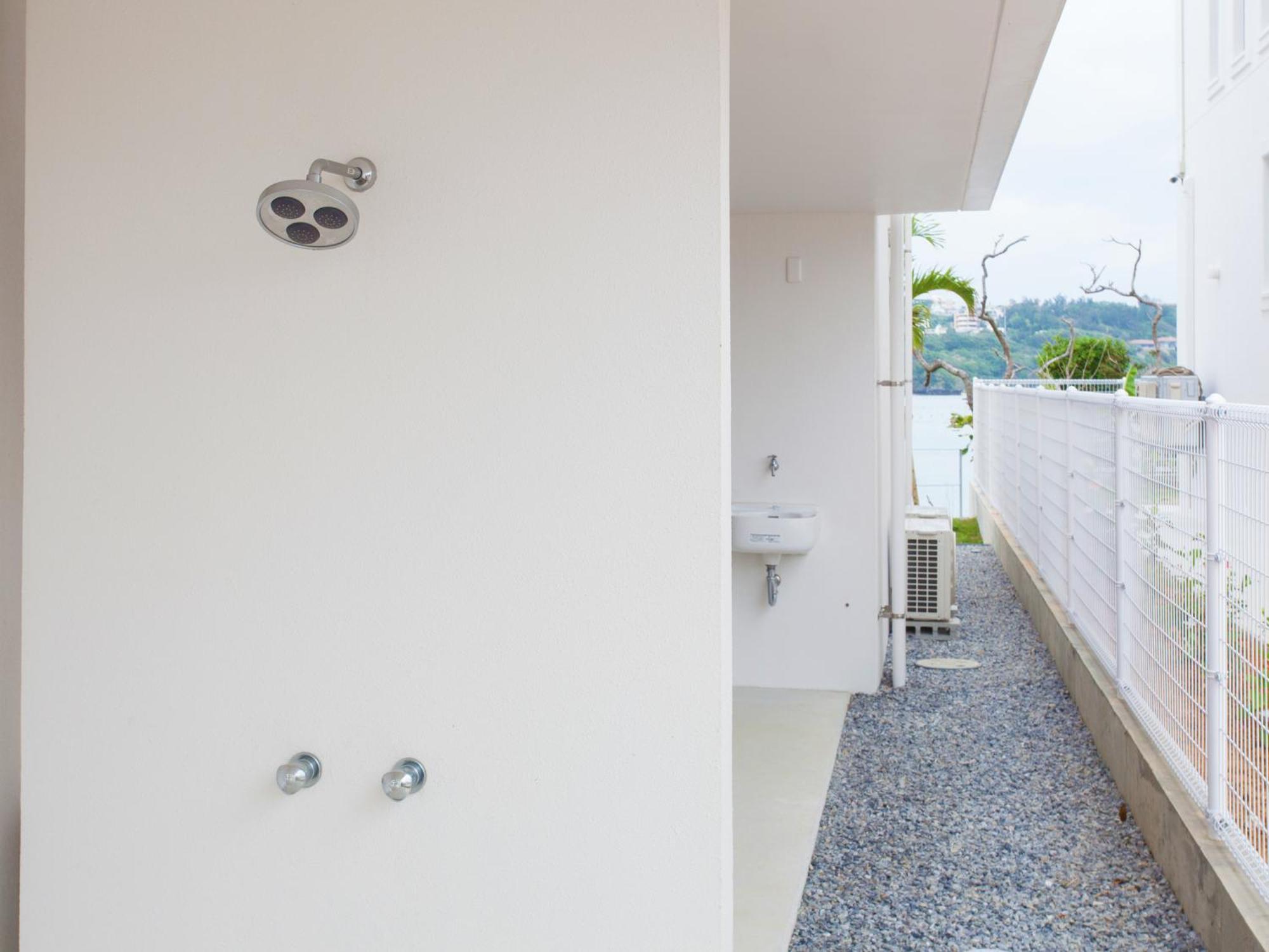 Kariyushi Condominium Resort Onna Maeda Base Eksteriør billede