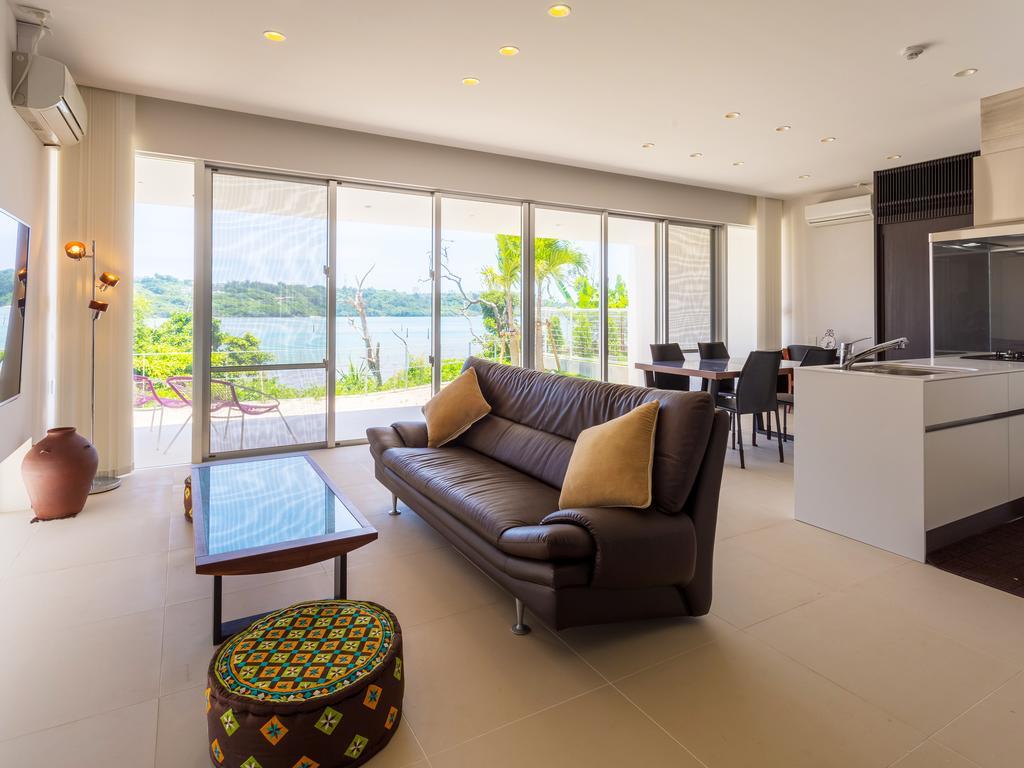 Kariyushi Condominium Resort Onna Maeda Base Eksteriør billede